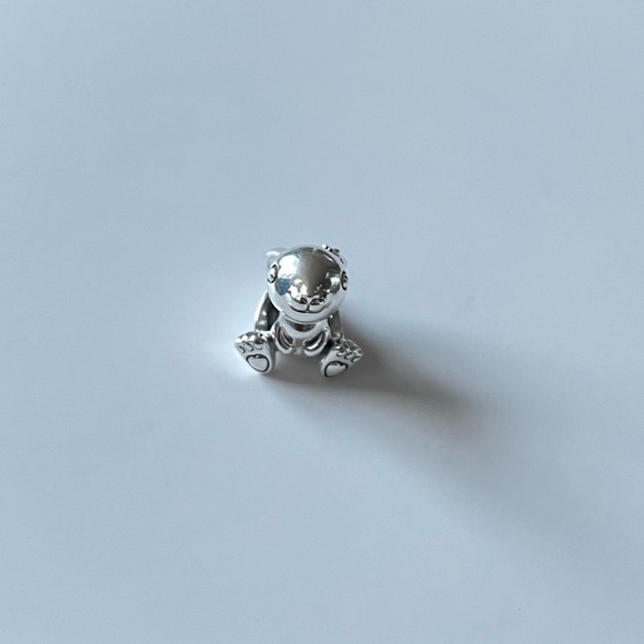 Pandora Jewelry - 🐰 Pandora Nini the Rabbit Charm